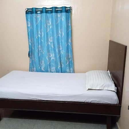 Sri Ambika Lodge Rajapalaiyam Esterno foto